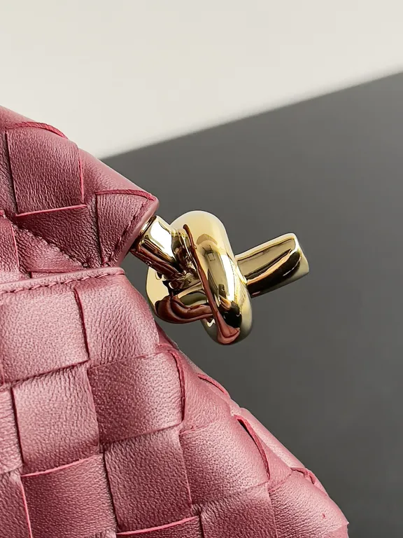 Bottega Veneta Bag 